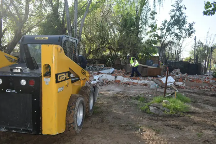 Retiro de Escombros y Nivelación de Terreno en Rincón de Milberg, Tigre - imagen 22