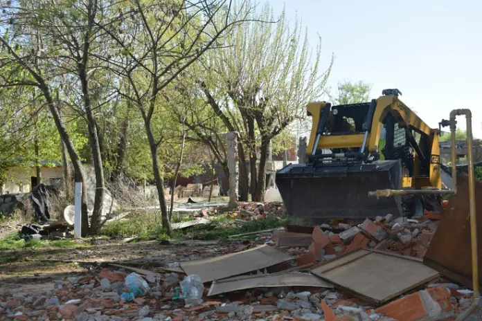 ¿Necesitás limpiar un terreno? Servicio de desmalezado y limpieza en Buenos Aires - imagen 7